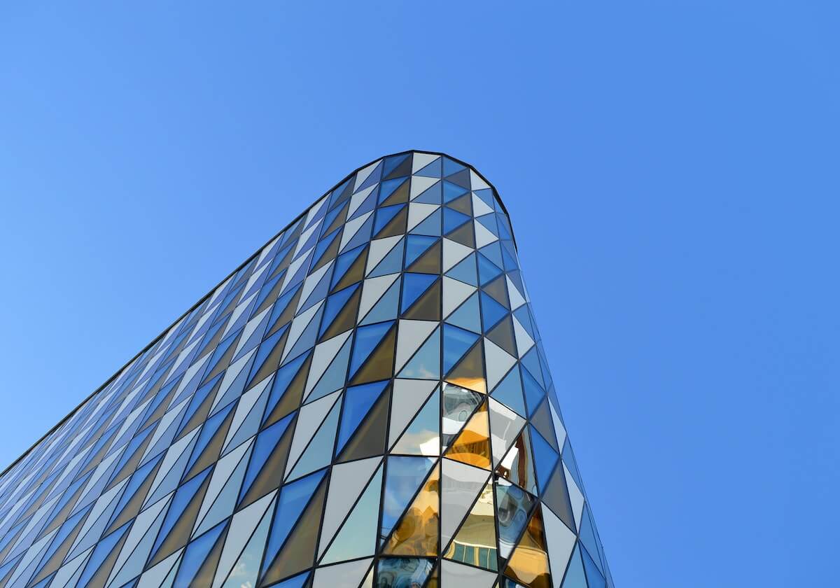 意甲媒体透露：米兰下轮对阵罗马，头部受伤的帕夫洛维奇将戴头套出场